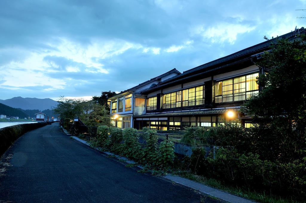Hitoyoshi Ryokan Εξωτερικό φωτογραφία